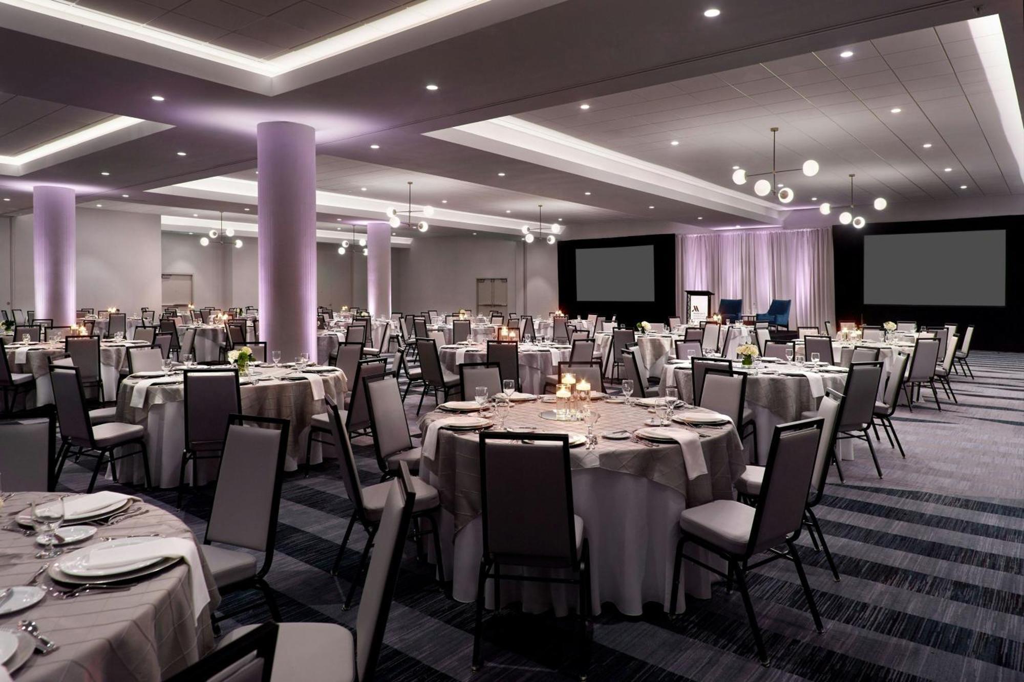 Marriott Knoxville Downtown Экстерьер фото